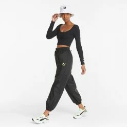 Classics Ribbed Long Sleeve Women's Tee -PUMA Sales Classics Ribbed Long Sleeve Womens Tee 2